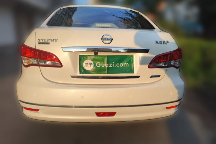 Used Nissan Sylphy 2016 Classic 1.6XE Manual Leading Edition Rear