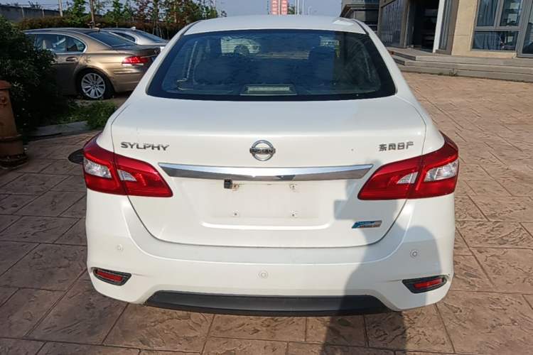 Used Nissan Sylphy 2016 1.6 XL CVT Luxury Edition Rear