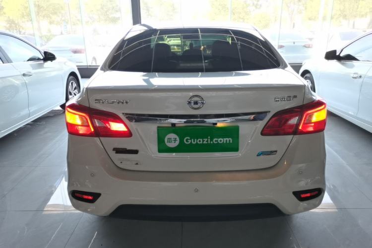 Used Nissan Sylphy 2016 1.6 XL CVT Luxury Edition Rear