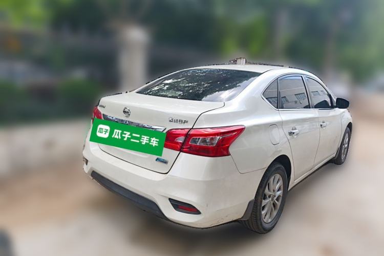Used Nissan Sylphy 2016 1.6 XL CVT Deluxe Edition Rear Right 45 Deg
