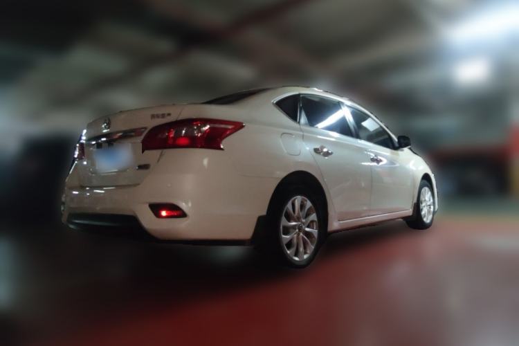 Used Nissan Sylphy 2016 1.6 XL CVT Deluxe Edition Rear Right 45 Deg