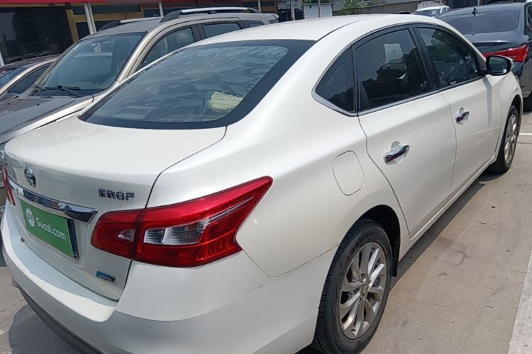 Used Nissan Sylphy 2016 1.6 XL CVT Deluxe Edition Rear Right 45 Deg
