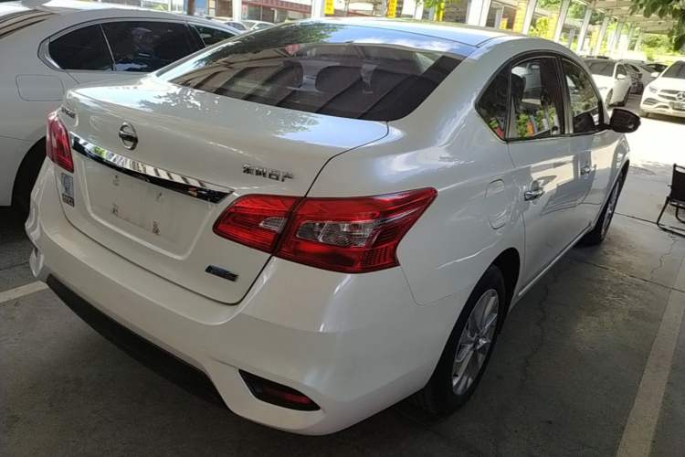 Used Nissan Sylphy 2016 1.6XV CVT Smart Enjoyment Version Rear Right 45 Deg