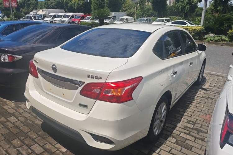 Used Nissan Sylphy 2016 1.6XV CVT Smart Enjoyment Version Rear Right 45 Deg