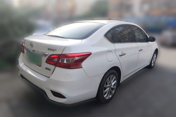 Used Nissan Sylphy 2016 1.6 XL CVT Deluxe Edition Rear Right 45 Deg