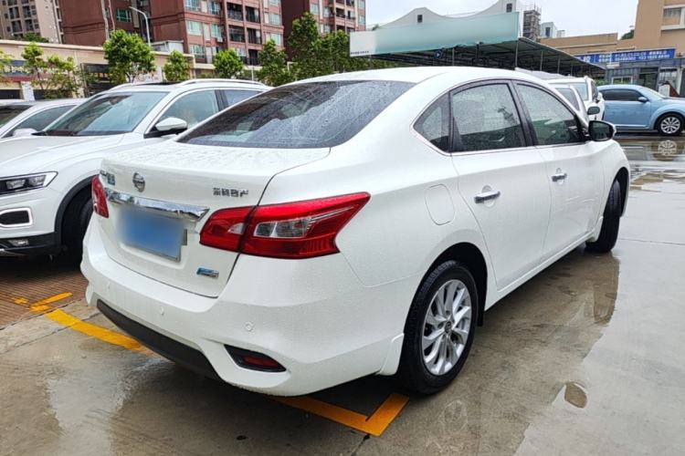 Used Nissan Sylphy 2016 1.6 XL CVT Deluxe Edition Rear Right 45 Deg