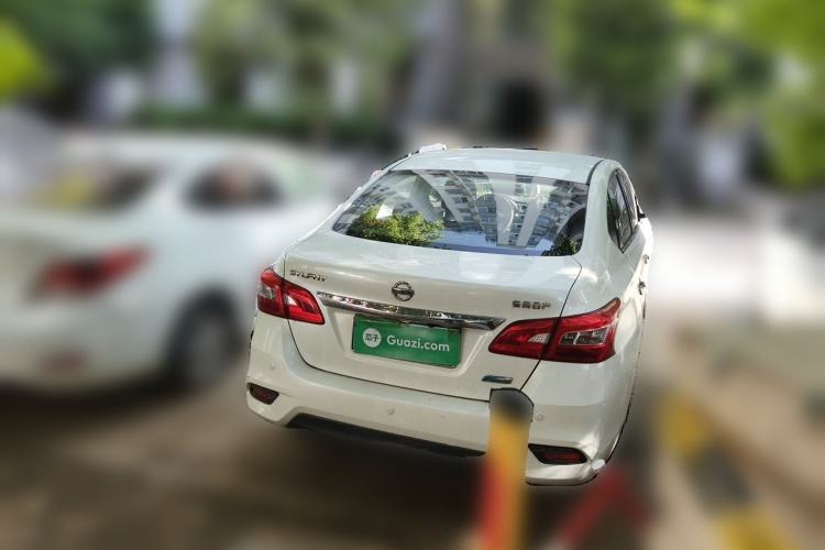 Used Nissan Sylphy 2016 1.6 XL CVT Luxury Edition Rear Right 45 Deg