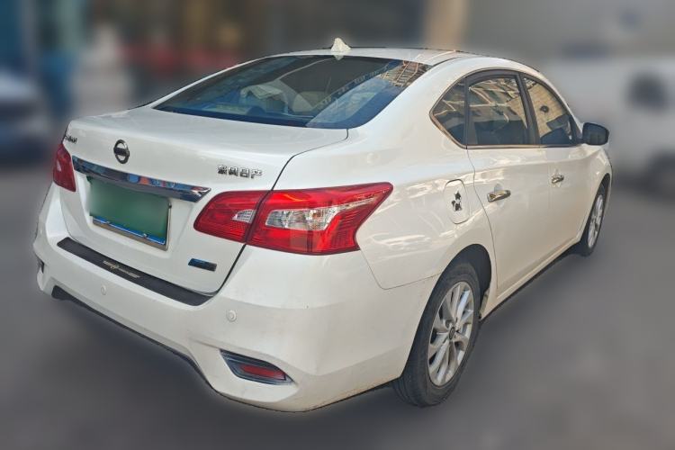 Used Nissan Sylphy 2016 1.6 XL CVT Luxury Edition Rear Right 45 Deg