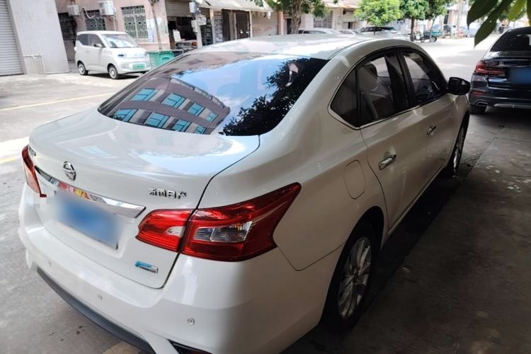 Used Nissan Sylphy 2016 1.6 XL CVT Deluxe Edition Rear Right 45 Deg
