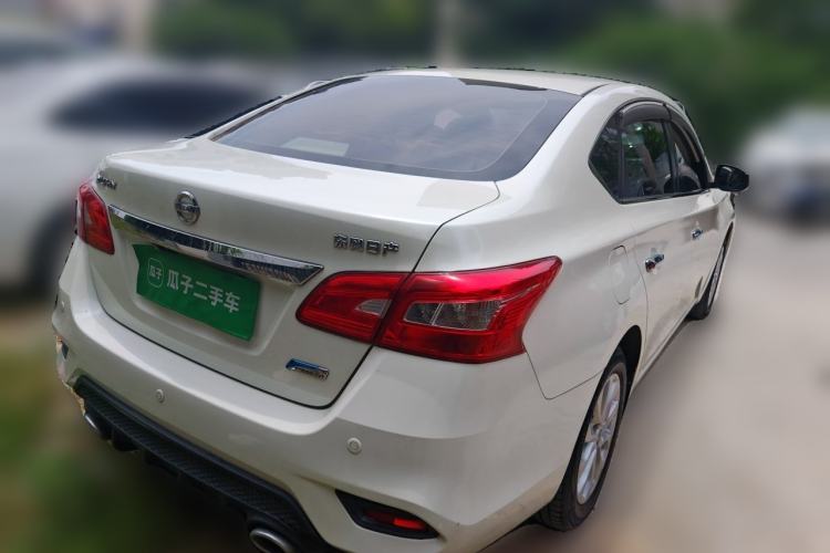 Used Nissan Sylphy 2016 1.6 XL CVT Luxury Edition Rear Right 45 Deg