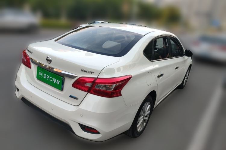 Used Nissan Sylphy 2016 1.6 XL CVT Deluxe Edition Rear Right 45 Deg