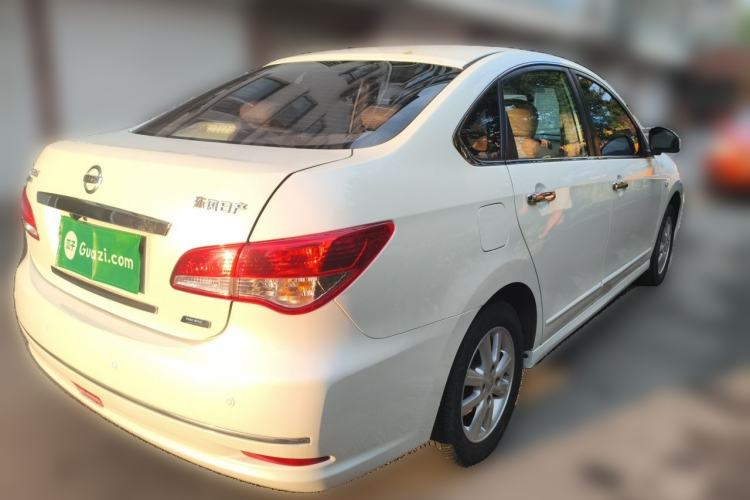 Used Nissan Sylphy 2016 Classic 1.6XE Manual Leading Edition Rear Right 45 Deg