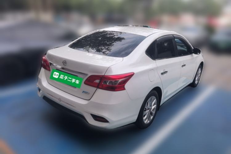 Used Nissan Sylphy 2016 1.6 XL CVT Deluxe Edition Rear Right 45 Deg