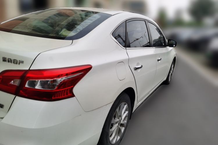 Used Nissan Sylphy 2016 1.6 XL CVT Deluxe Edition Rear Right 45 Deg