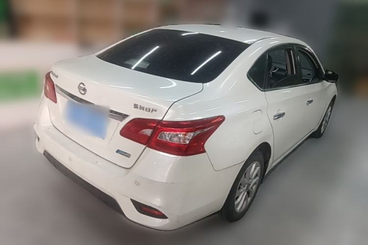 Used Nissan Sylphy 2016 1.6 XL CVT Luxury Edition Rear Right 45 Deg