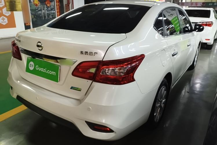 Used Nissan Sylphy 2016 1.6 XL CVT Luxury Edition Rear Right 45 Deg