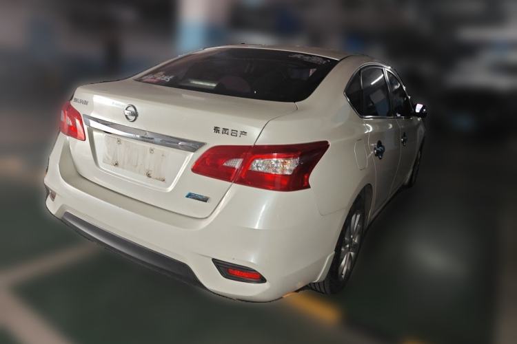 Used Nissan Sylphy 2016 1.6 XL CVT Deluxe Edition Rear Right 45 Deg