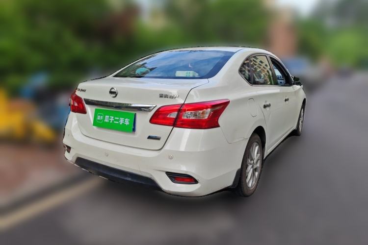 Used Nissan Sylphy 2016 1.6 XL CVT Luxury Edition Rear Right 45 Deg