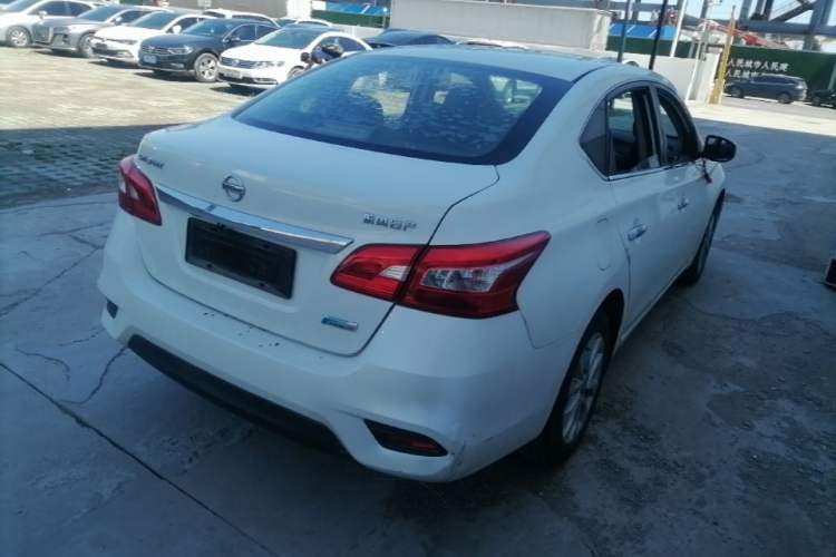 Used Nissan Sylphy 2016 1.6 XL CVT Deluxe Edition Rear Right 45 Deg