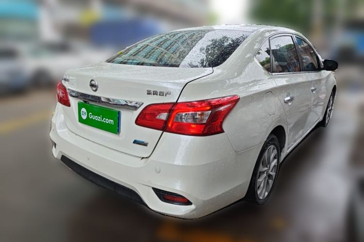 Used Nissan Sylphy 2016 1.6 XL CVT Luxury Edition Rear Right 45 Deg