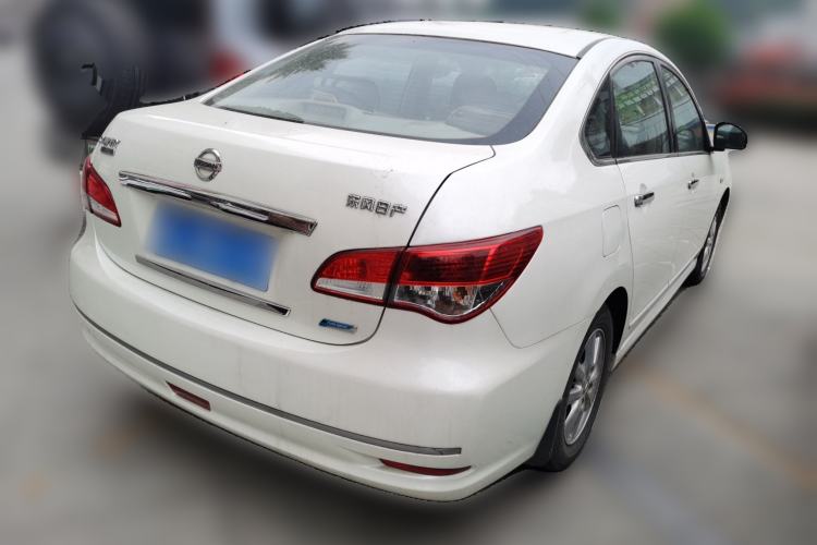 Used Nissan Sylphy 2016 Classic 1.6XE Manual Leading Edition Rear Right 45 Deg