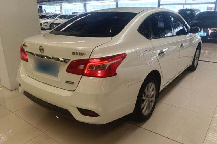 Used Nissan Sylphy 2016 1.6 XL CVT Deluxe Edition Rear Right 45 Deg