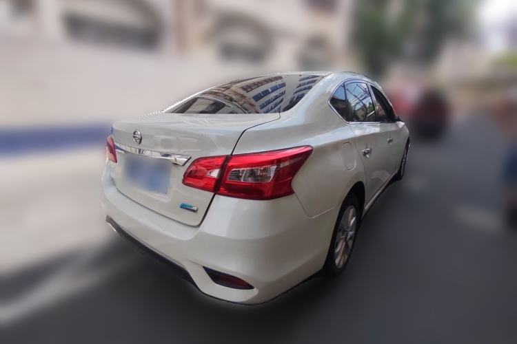 Used Nissan Sylphy 2016 1.6 XL CVT Luxury Edition Rear Right 45 Deg