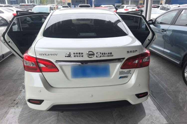 Used Nissan Sylphy 2016 1.6 XL CVT Luxury Edition Rear