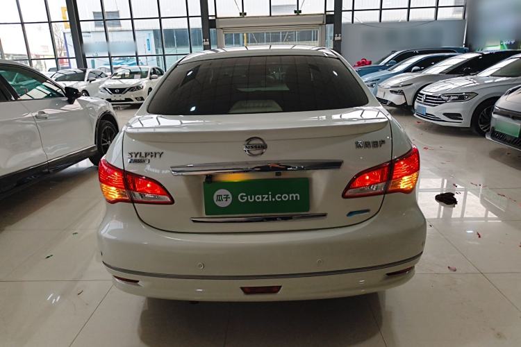 Used Nissan Sylphy 2016 Classic 1.6XE Manual Leading Edition Rear