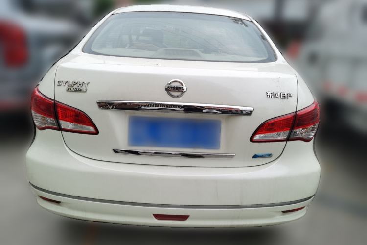Used Nissan Sylphy 2016 Classic 1.6XE Manual Leading Edition Rear
