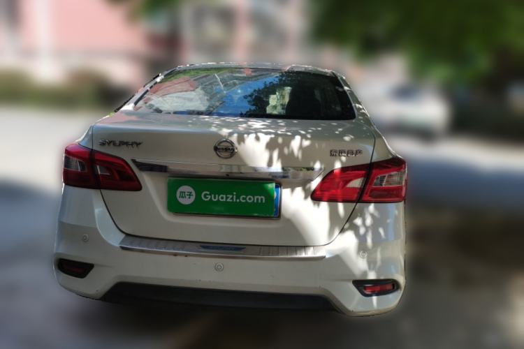 Used Nissan Sylphy 2016 1.6 XL Manual Luxury Edition Rear