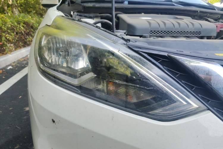 Used Nissan Sylphy 2016 1.6 XL CVT Deluxe Edition Right Front Headlight