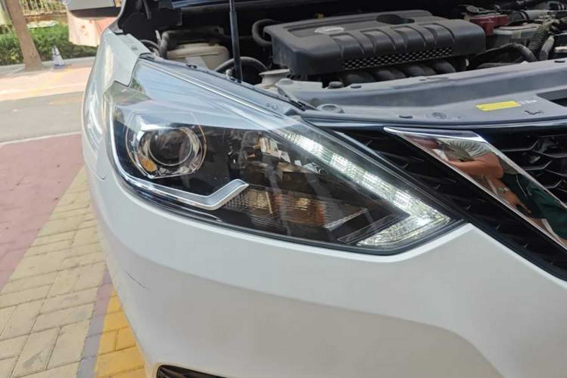 Used Nissan Sylphy 2016 1.6XV CVT Smart Enjoyment Version Right Front Headlight