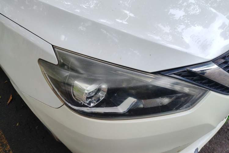 Used Nissan Sylphy 2016 1.6XV CVT Smart Enjoyment Version Right Front Headlight