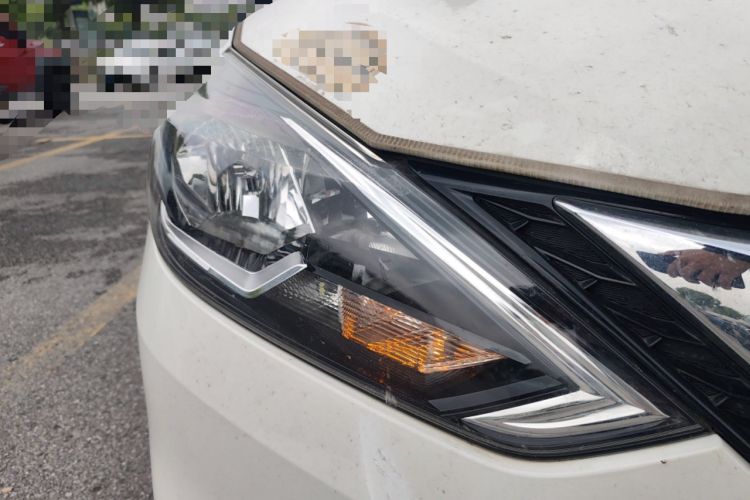 Used Nissan Sylphy 2016 1.6 XL CVT Luxury Edition Right Front Headlight
