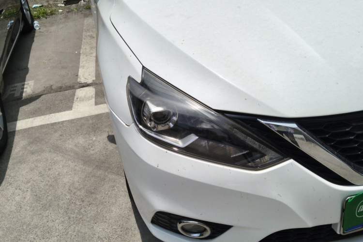 Used Nissan Sylphy 2016 1.6 XL CVT Deluxe Edition Right Front Headlight