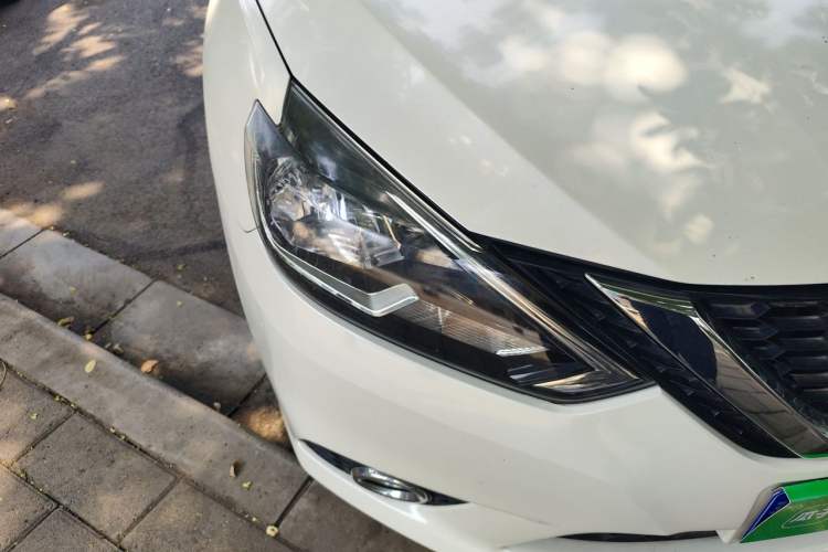 Used Nissan Sylphy 2016 1.6 XL CVT Deluxe Edition Right Front Headlight