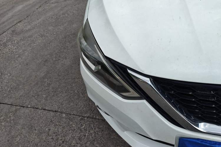 Used Nissan Sylphy 2016 1.6 XL CVT Deluxe Edition Right Front Headlight