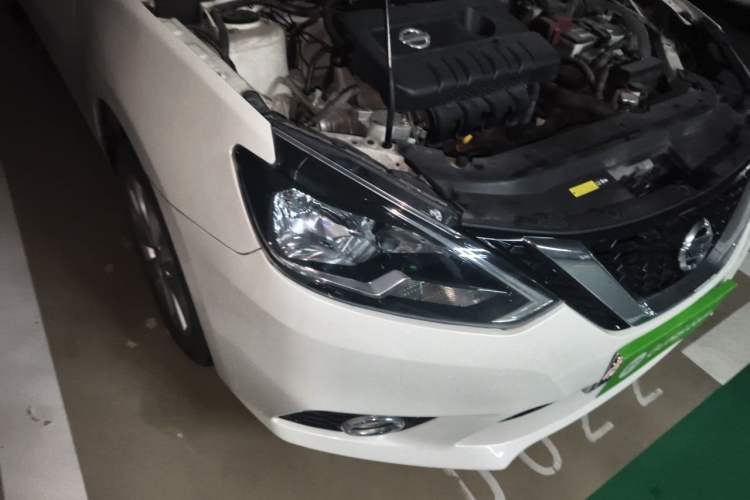 Used Nissan Sylphy 2016 1.6 XL CVT Deluxe Edition Right Front Headlight