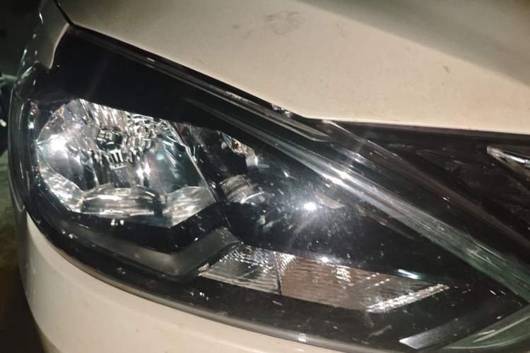 Used Nissan Sylphy 2016 1.6 XL CVT Luxury Edition Right Front Headlight