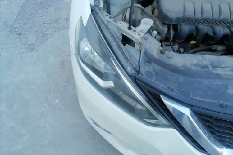 Used Nissan Sylphy 2016 1.6 XL CVT Deluxe Edition Right Front Headlight