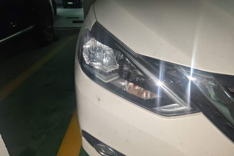 Used Nissan Sylphy 2016 1.6 XL CVT Luxury Edition Right Front Headlight
