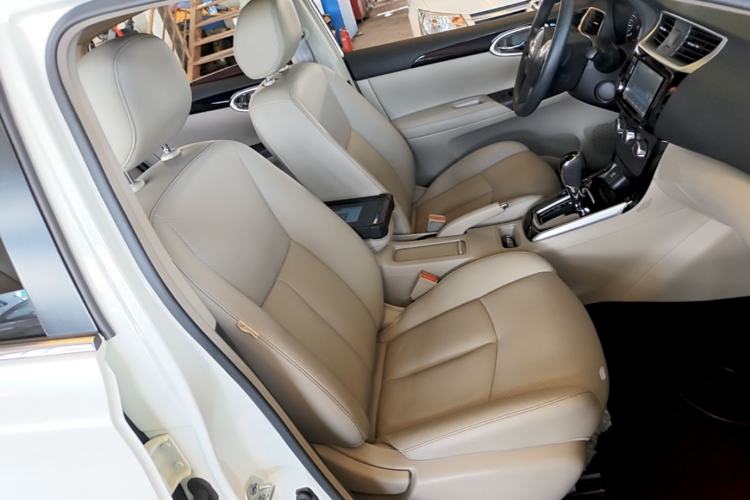 Used Nissan Sylphy 2016 1.6XV CVT Smart Enjoyment Version Right Front Seat