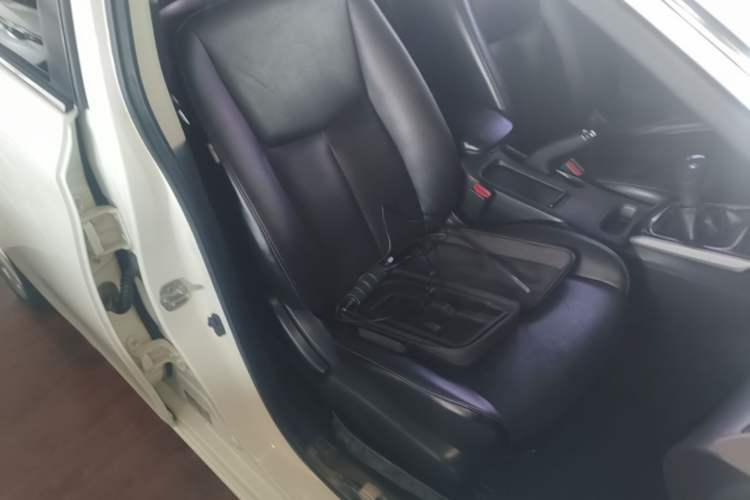 Used Nissan Sylphy 2016 1.6 XL Manual Luxury Edition Right Front Seat