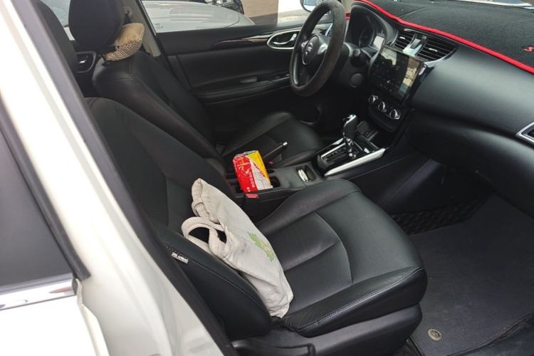 Used Nissan Sylphy 2016 1.6 XL CVT Deluxe Edition Right Front Seat