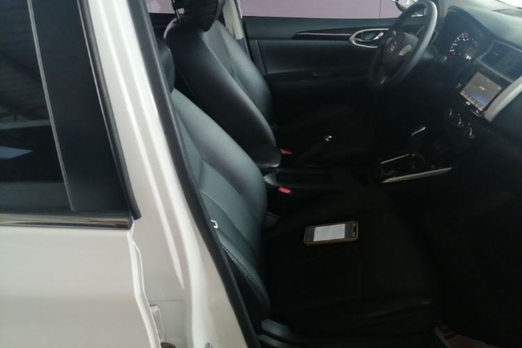 Used Nissan Sylphy 2016 1.6 XL CVT Deluxe Edition Right Front Seat