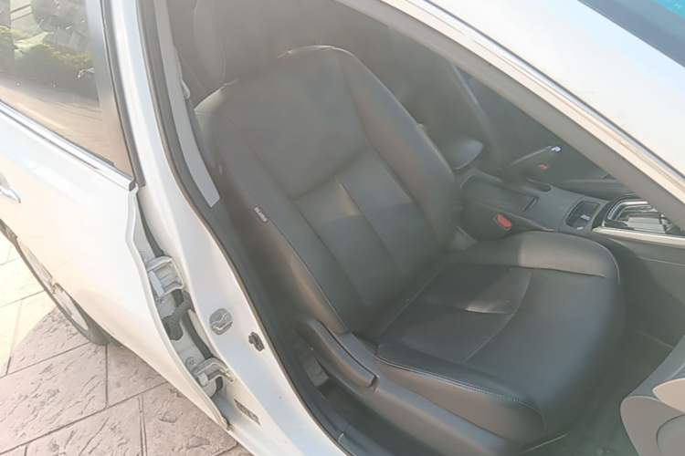 Used Nissan Sylphy 2016 1.6 XL CVT Luxury Edition Right Front Seat
