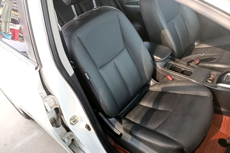 Used Nissan Sylphy 2016 1.6 XL CVT Deluxe Edition Right Front Seat