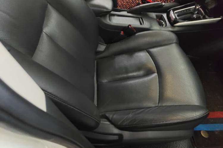 Used Nissan Sylphy 2016 1.6XV CVT Smart Enjoyment Version Right Front Seat