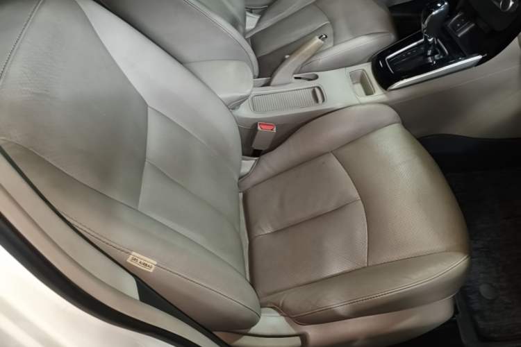 Used Nissan Sylphy 2016 1.6 XL CVT Luxury Edition Right Front Seat